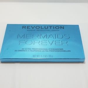 Makeup Revolution Mermaids Forever Palette